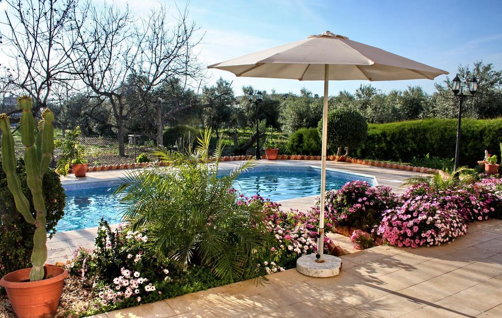 Villa Paradise بافوس الغرفة الصورة