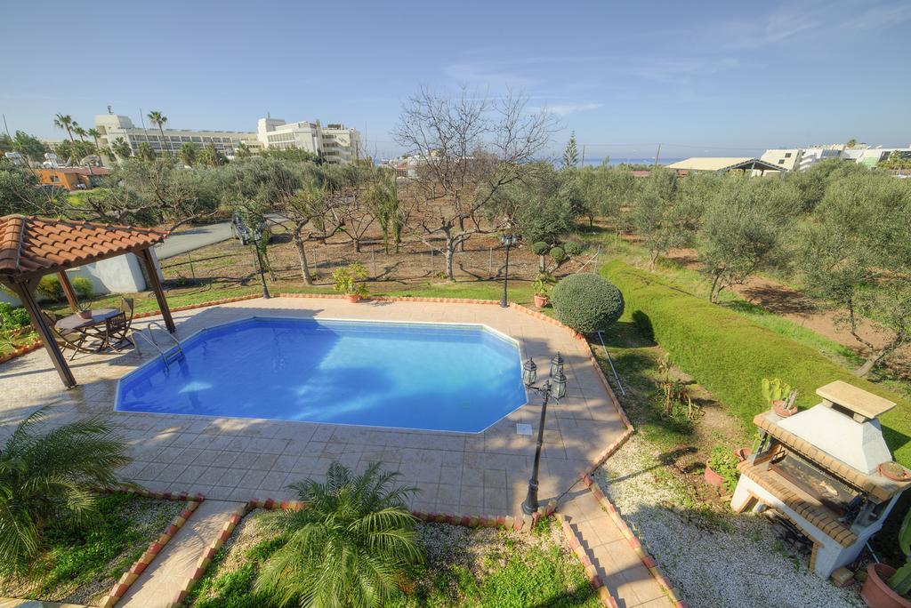 Villa Paradise بافوس الغرفة الصورة