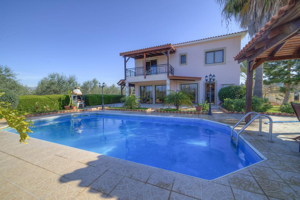 Villa Paradise بافوس الغرفة الصورة