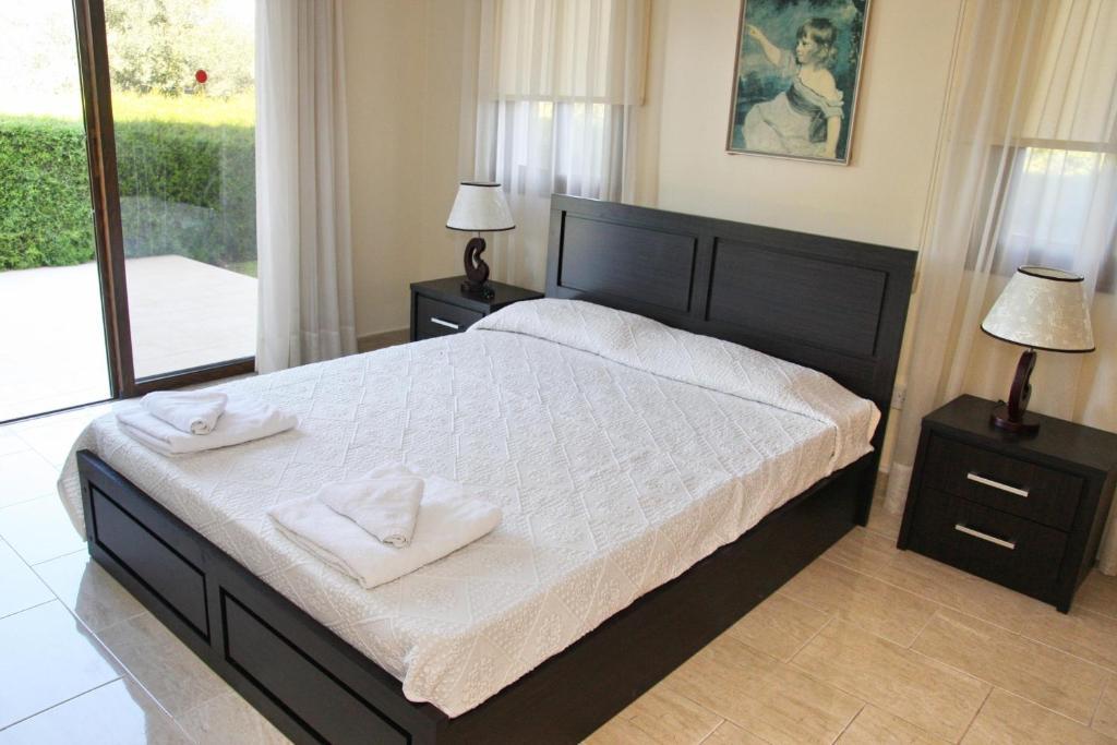 Villa Paradise بافوس المظهر الخارجي الصورة